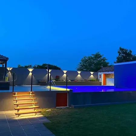 Casa de Férias In Poboji - Neum Riviera 45086
