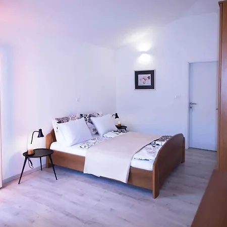 Casa de Férias In Poboji - Neum Riviera 45086
